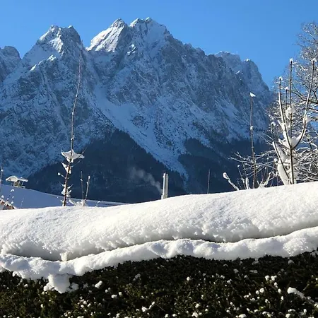 Loisachtal Apartment