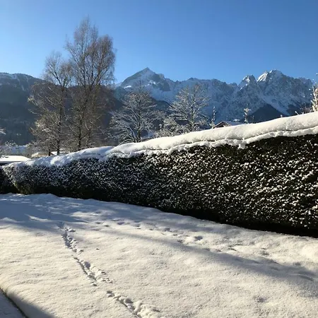 Loisachtal Apartment